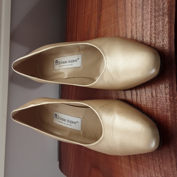 Etienne Aigner Gold Metallic Leather Heels Pumps Size 9.5 - Picture 2 of 8